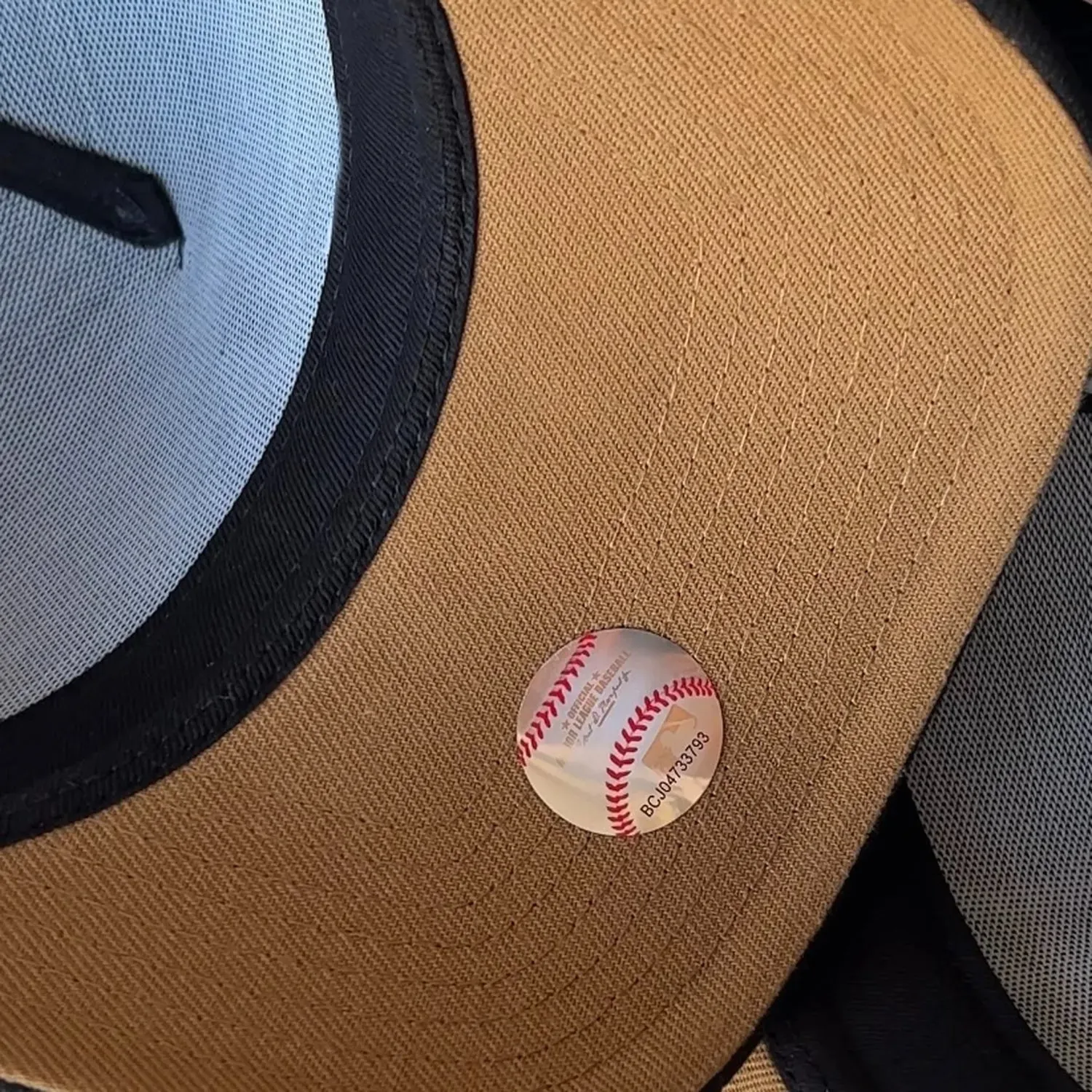 NEW ERA 9FORTY A-FRAME LOS ANGELES DODGERS FIRST LOS ANGELES WORLD SERIES TWO TONE / KHAKI UV SNAPBACK