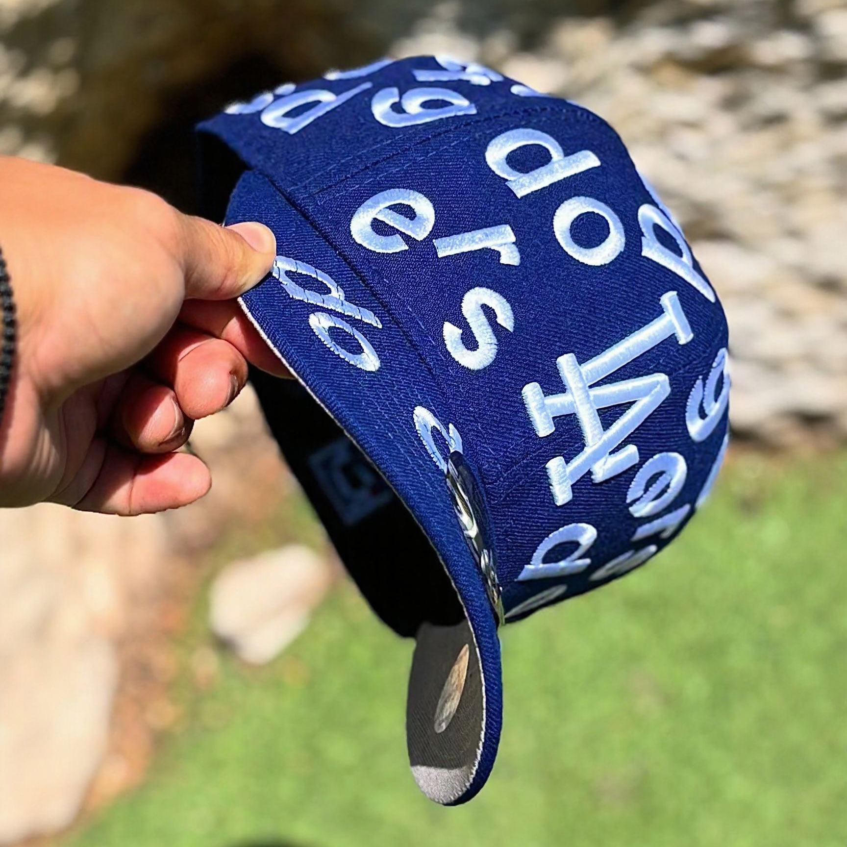 NEW ERA LOS ANGELES DODGERS TEAM CONFETTI EMBROIDERED CASUAL BASEBALL CAP