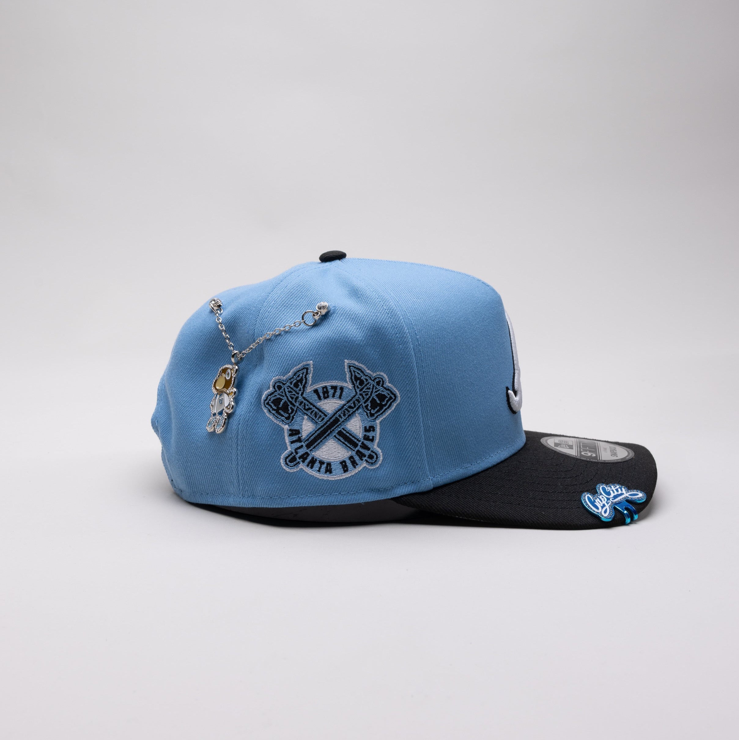 NEW ERA EXCLUSIVE 9FIFTY A-FRAME SKY BLUE/ BLACK ATLANTA BRAVES SNAPBACK W/ 1871  SIDE PATCH