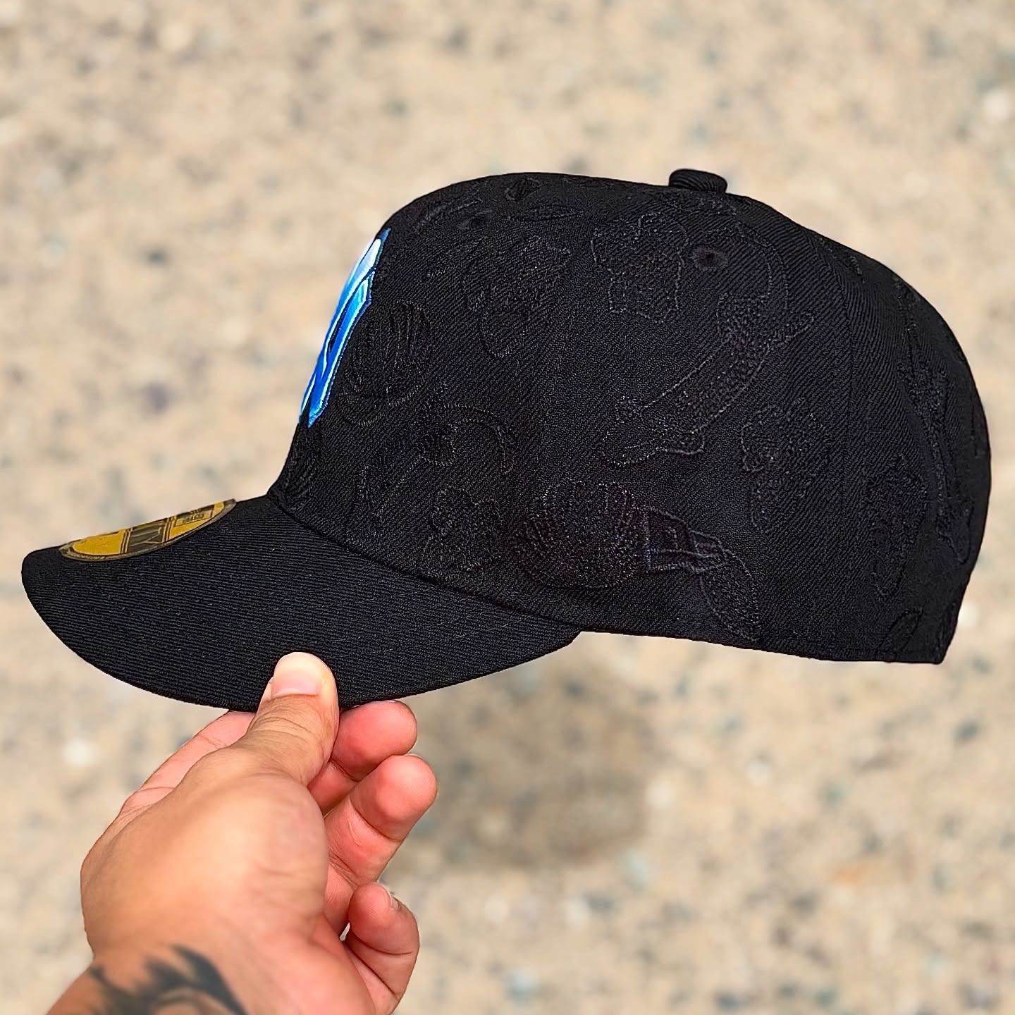 NEW ERA TONAL KOI 59FIFTY FITTED EMBROIDERED CASUAL BASEBALL CAP