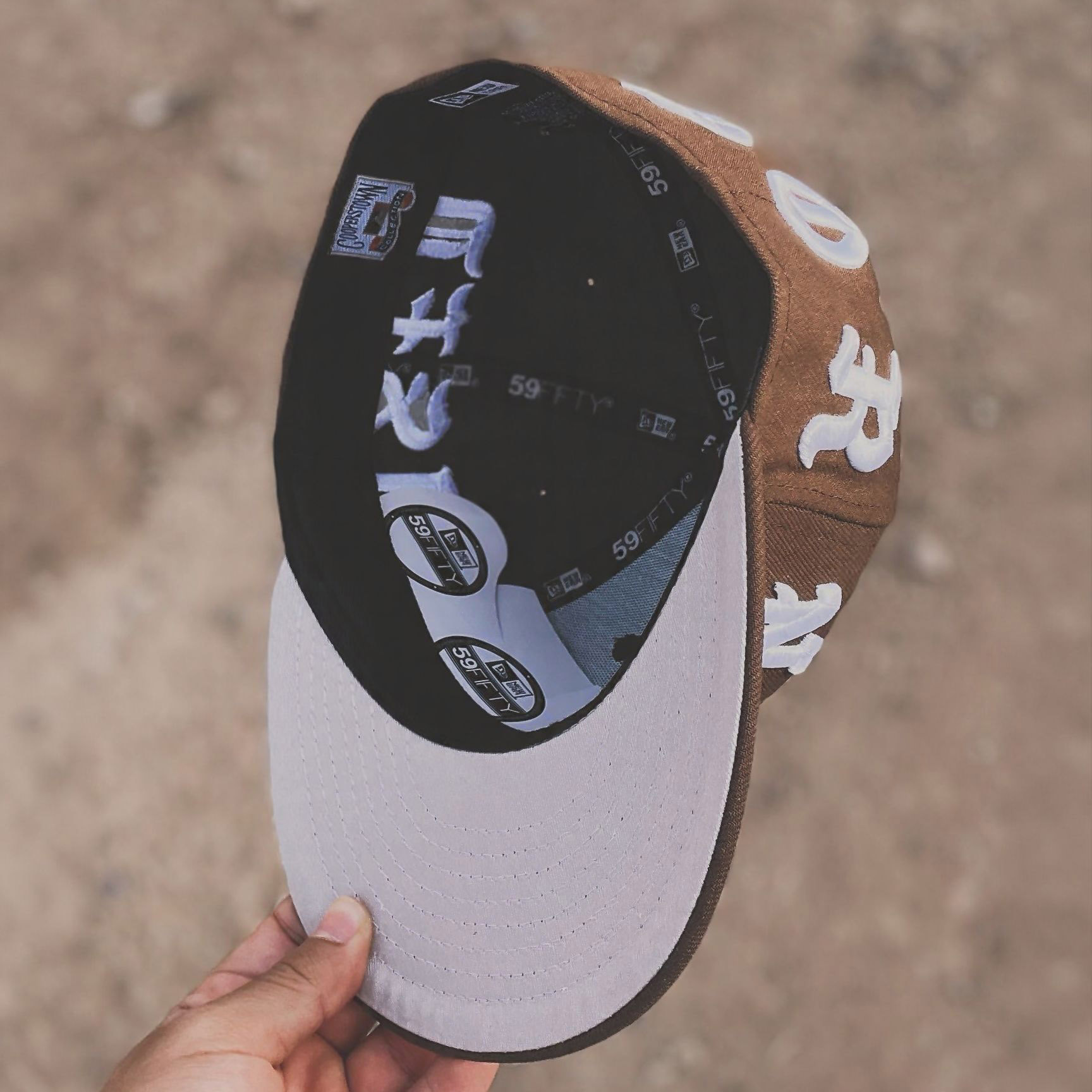 NEW ERA LOS ÁNGELES DODGERS X RAISED CHOCOLATE EMBROIDERED CASUAL BASEBALL CAP