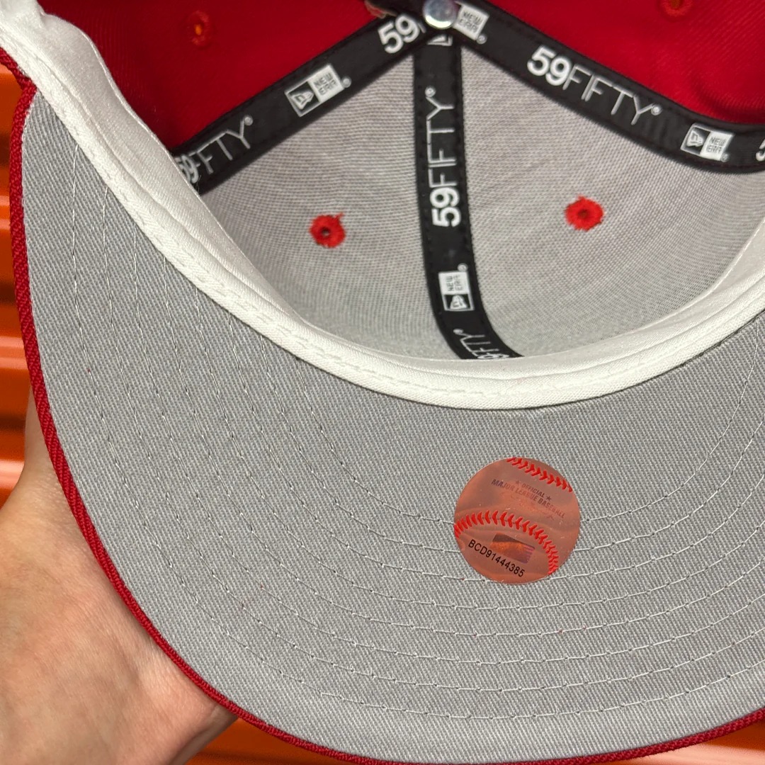 NEW ERA WOOL RED NAVY CHIEF WAHOO BANNED CLEVELAND INDIANS GUARDIANS 1995 WORLD SERIES 59 FITTED HAT CAP RARE GREY UV