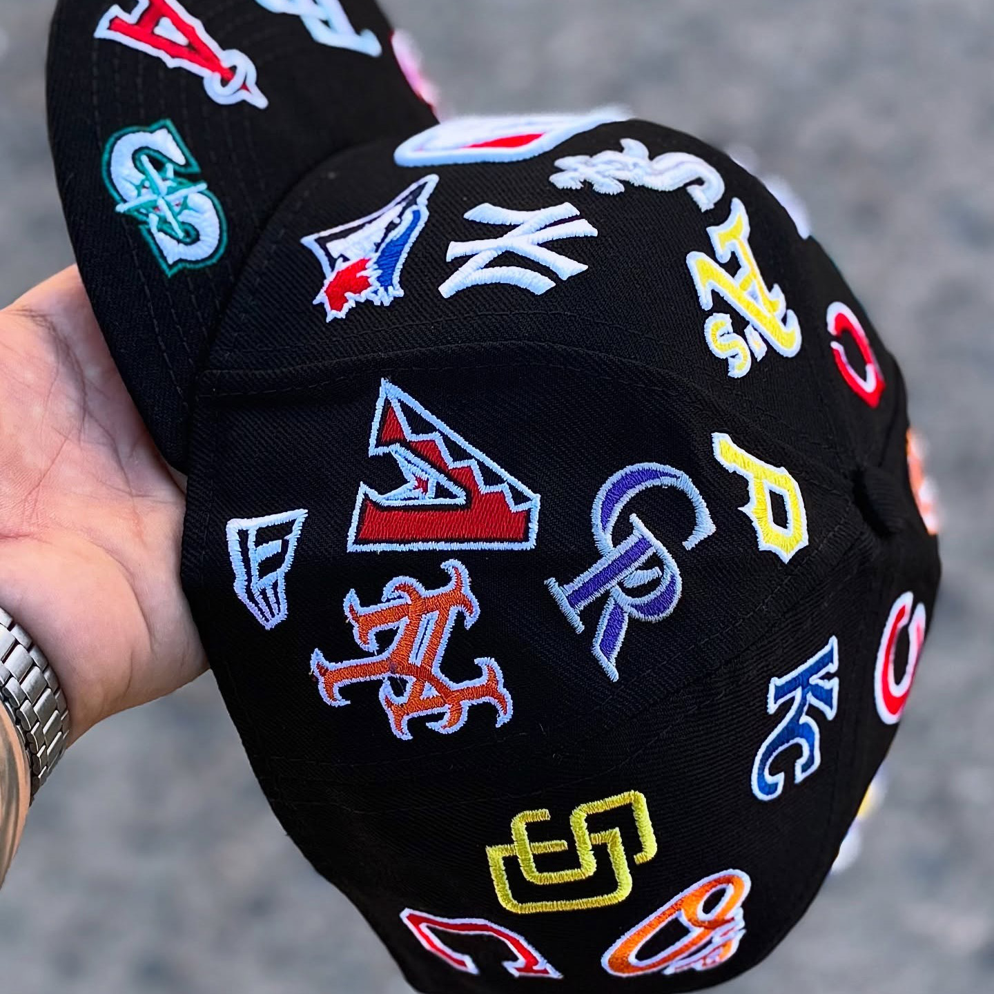 NEW ERA ALL OVER PATCH 59FIFTY EMBROIDERED CASUAL BASEBALL CAP