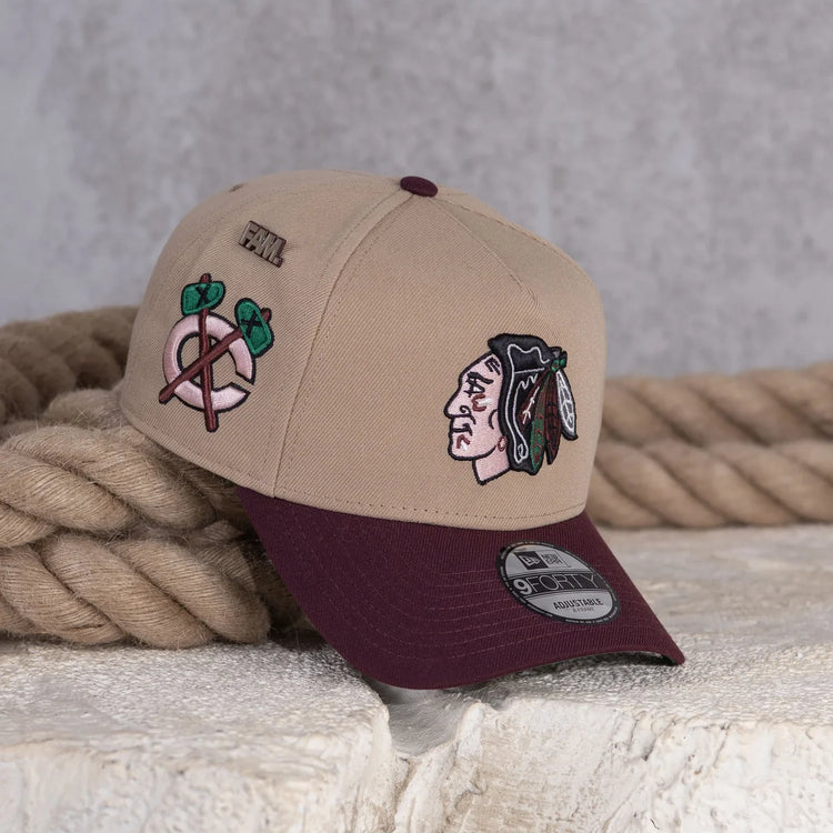 NEW ERA 9FORTY A-FRAME NHL CHICAGO BLACKHAWKS TOMAHAWKS TWO TONE / KELLY GREEN UV SNAPBACK