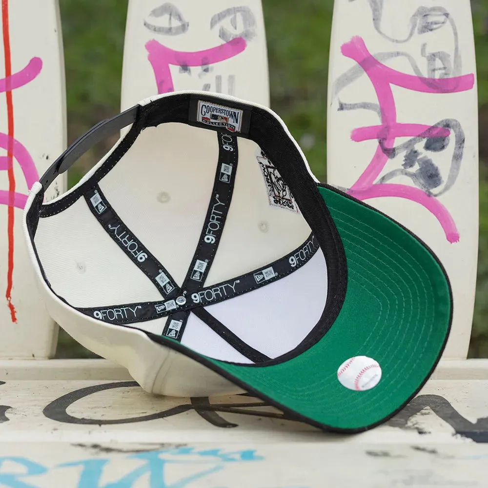 NEW ERA 9FORTY A-FRAME MLB PITTSBURGH PIRATES WORLD SERIES 1960 TWO TONE / KELLY GREEN UV SNAPBACK