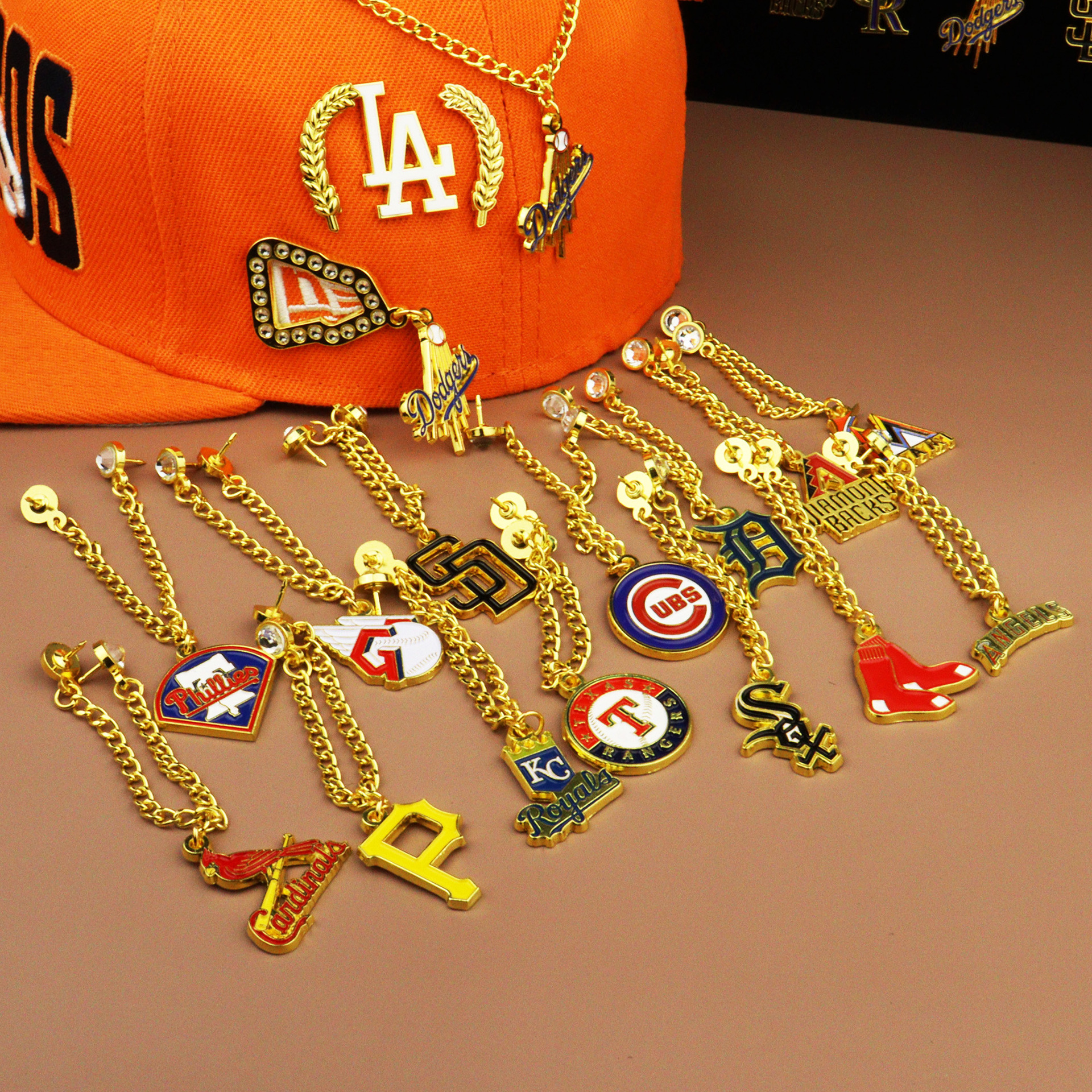 NEW ERA BASEBALL TEAM LOGO HAT BADGE HAT PIN DECORATION