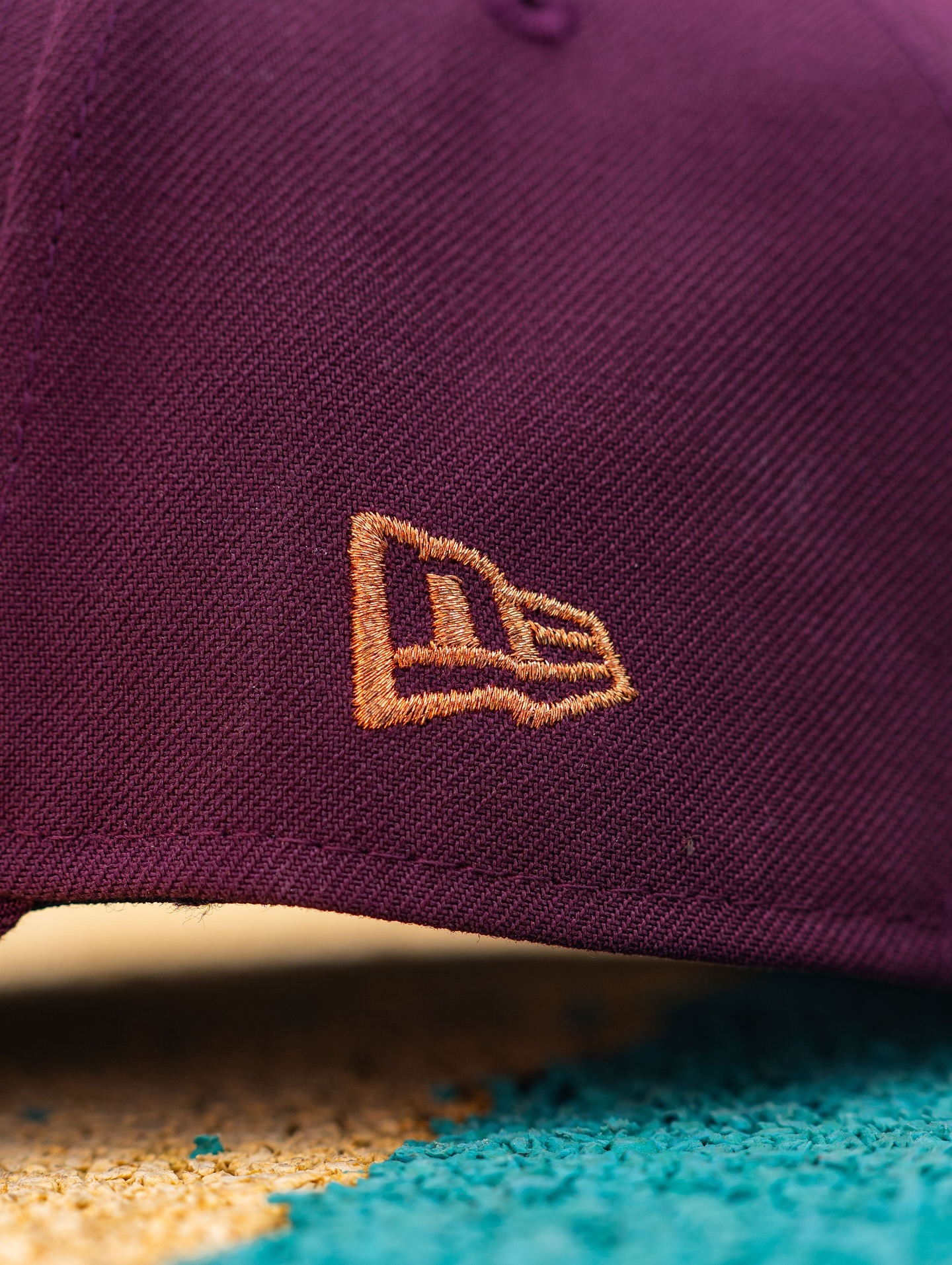 NEW ERA 9FORTY A-FRAME NHL ANAHEIM DUCKS MAROON / TEAL UV SNAPBACK