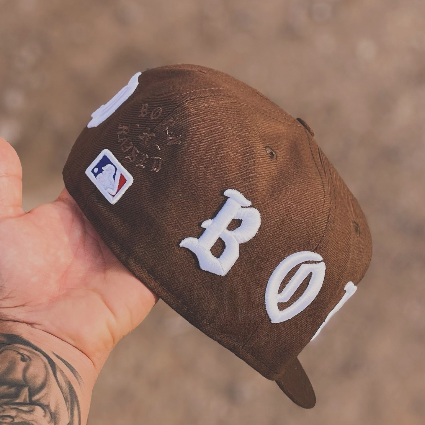 NEW ERA LOS ÁNGELES DODGERS X RAISED CHOCOLATE EMBROIDERED CASUAL BASEBALL CAP