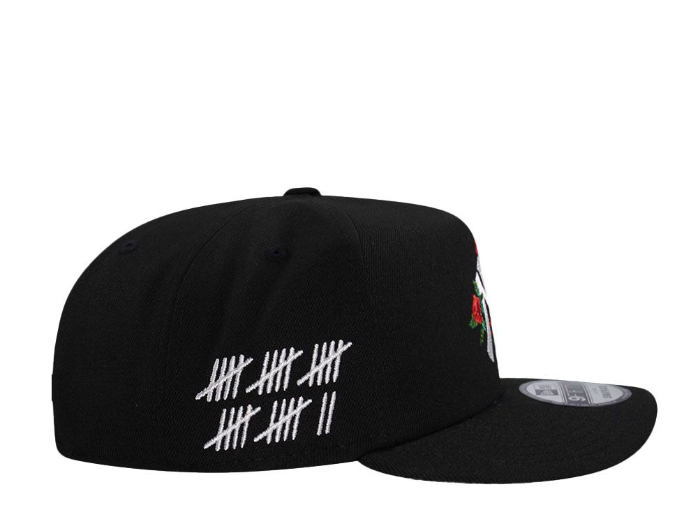NEW ERA NEW YORK YANKEES ROSES BLACK EDITION 9FIFTY A FRAME SNAPBACK HAT