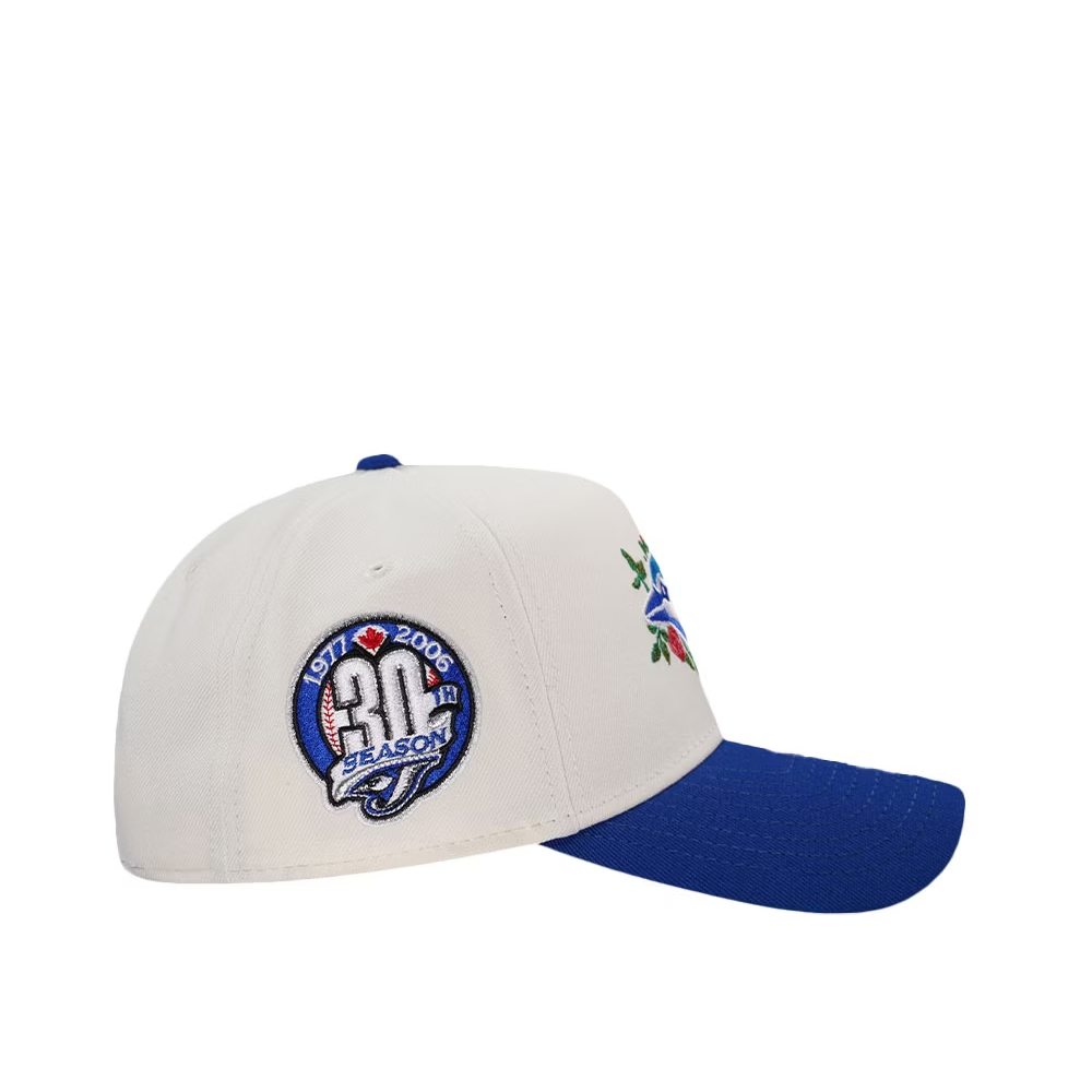 NEW ERA 950 NEWERA TORONTO BLUE JAYS SNAPBACK BASEBALL CAP-TITANIUM WHITE & BLUE