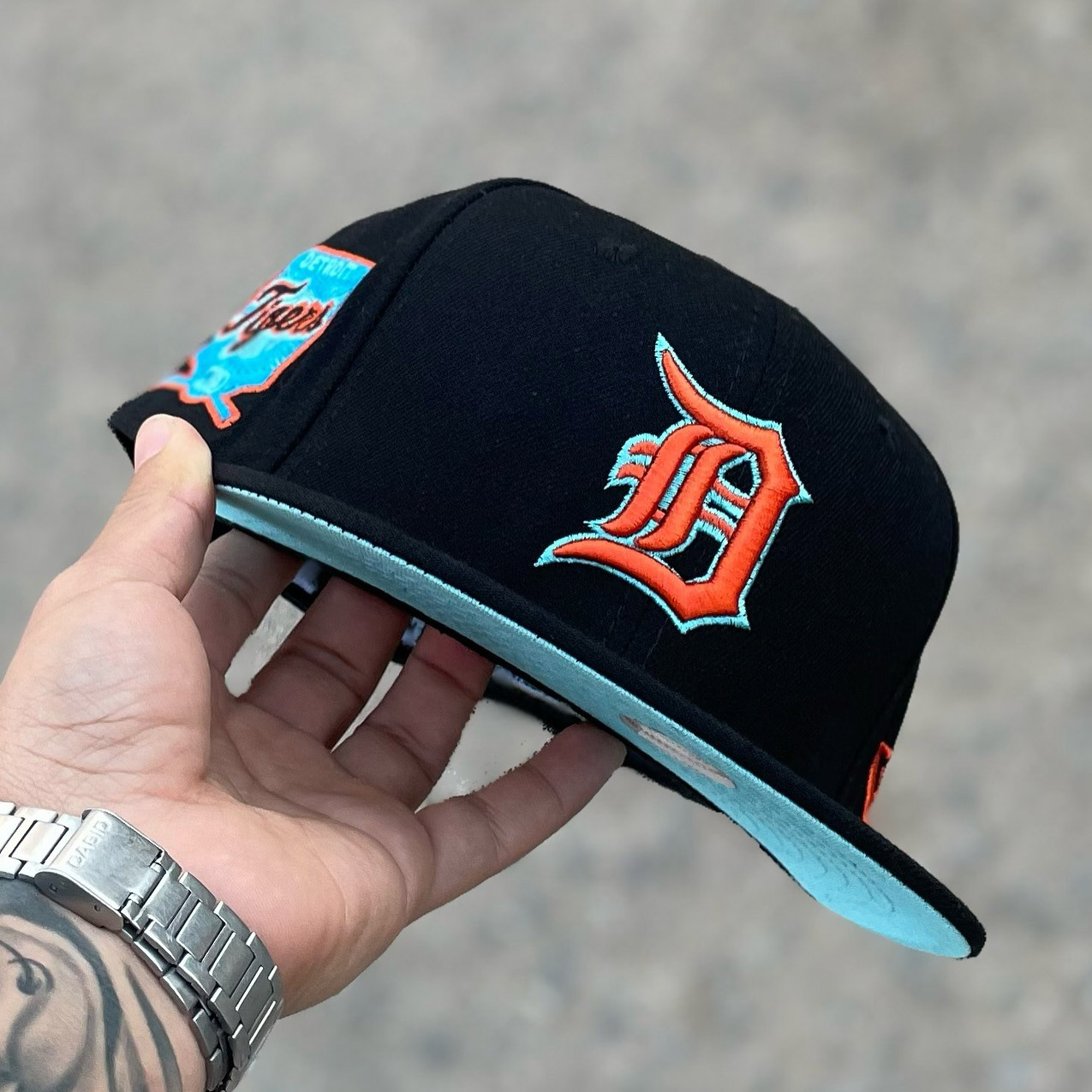 NEW ERA DETROIT TIGERS 2023 FATHER'S DAY ON-FIELD EMBROIDERED CASUAL BASEBALL CAP