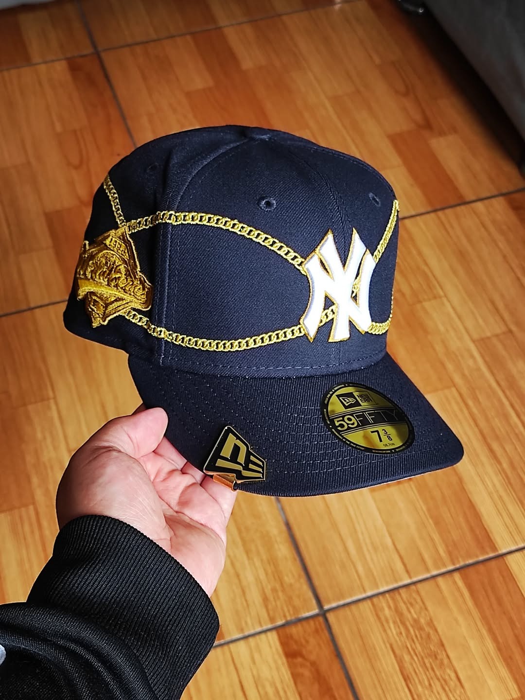NEW ERA NEW YORK YANKEES 59FIFTY CHAIN EMBROIDERED CASUAL BASEBALL CAP
