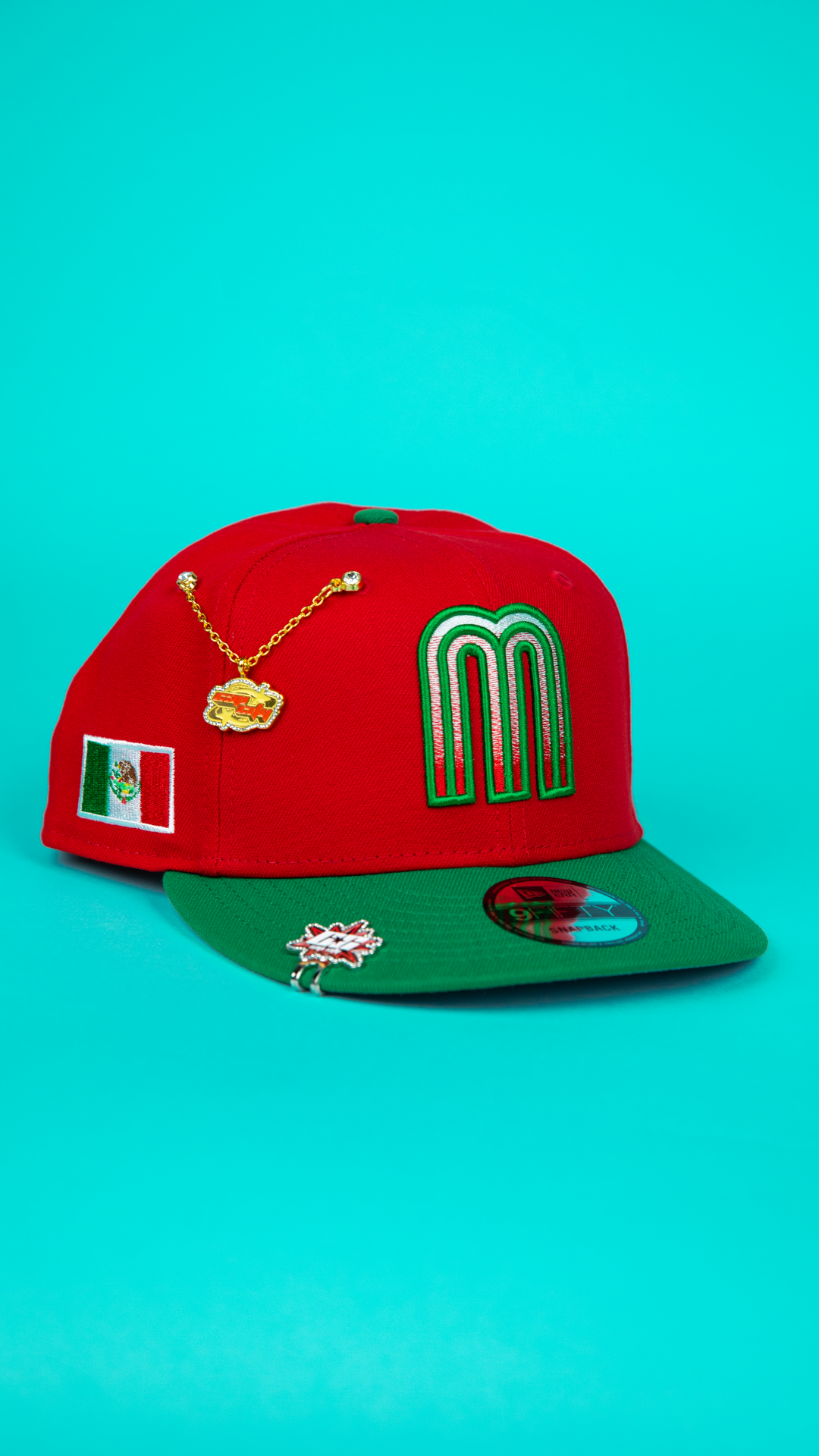 NEW ERA 9FIFTY RED/ GREEN MEXICO WBC SNAPBACK W/ MEXICO FLAG SIDE PATCH