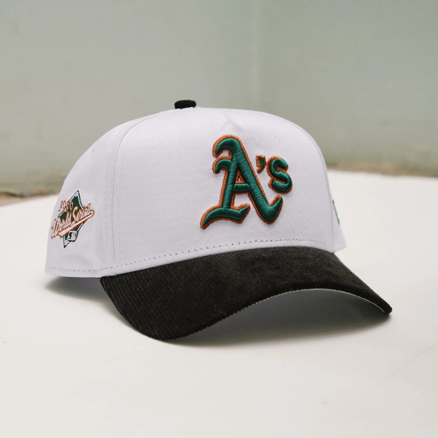 NEW ERA MLB ATHLETICS EMBROIDERED CONTRAST COLOR BASEBALL CAP