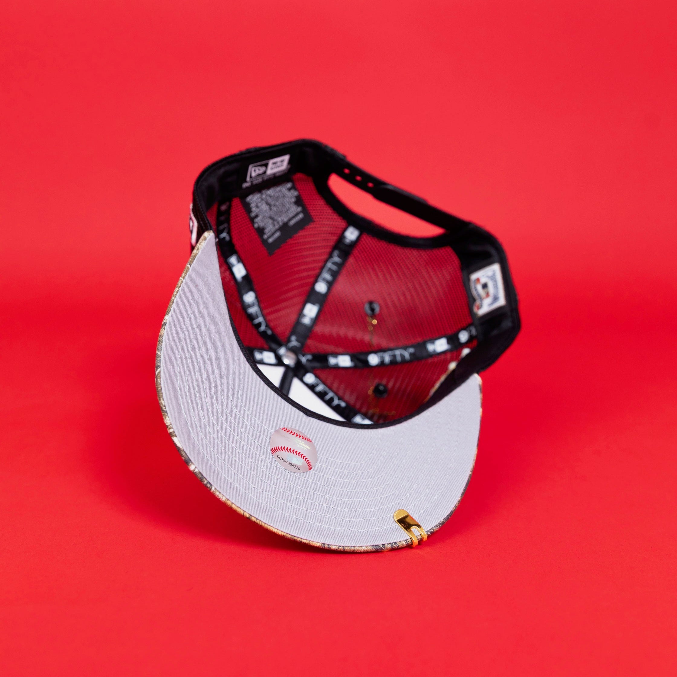 NEW ERA EXCLUSIVE 9FIFTY A-FRAME CHROME/ REALTREE ATLANTA BRAVES MESHBACK SNAPBACK W/ 2000 ALL STAR GAME SIDE PATCH