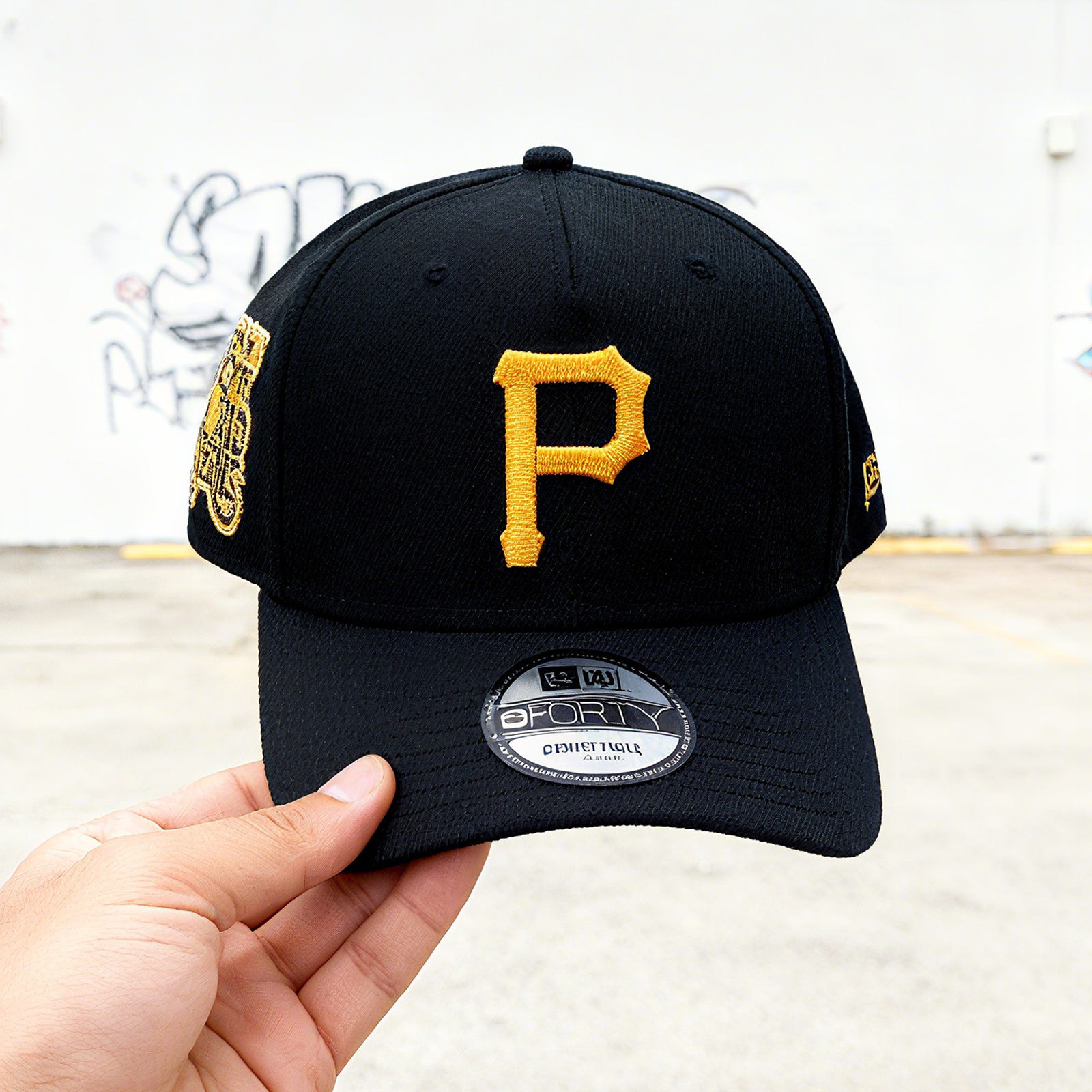 NEW ERA PITTSBURGH PIRATES WORLD SERIES 1979 BLACK GOLD 9FORTY A FRAME SNAPBACK HAT