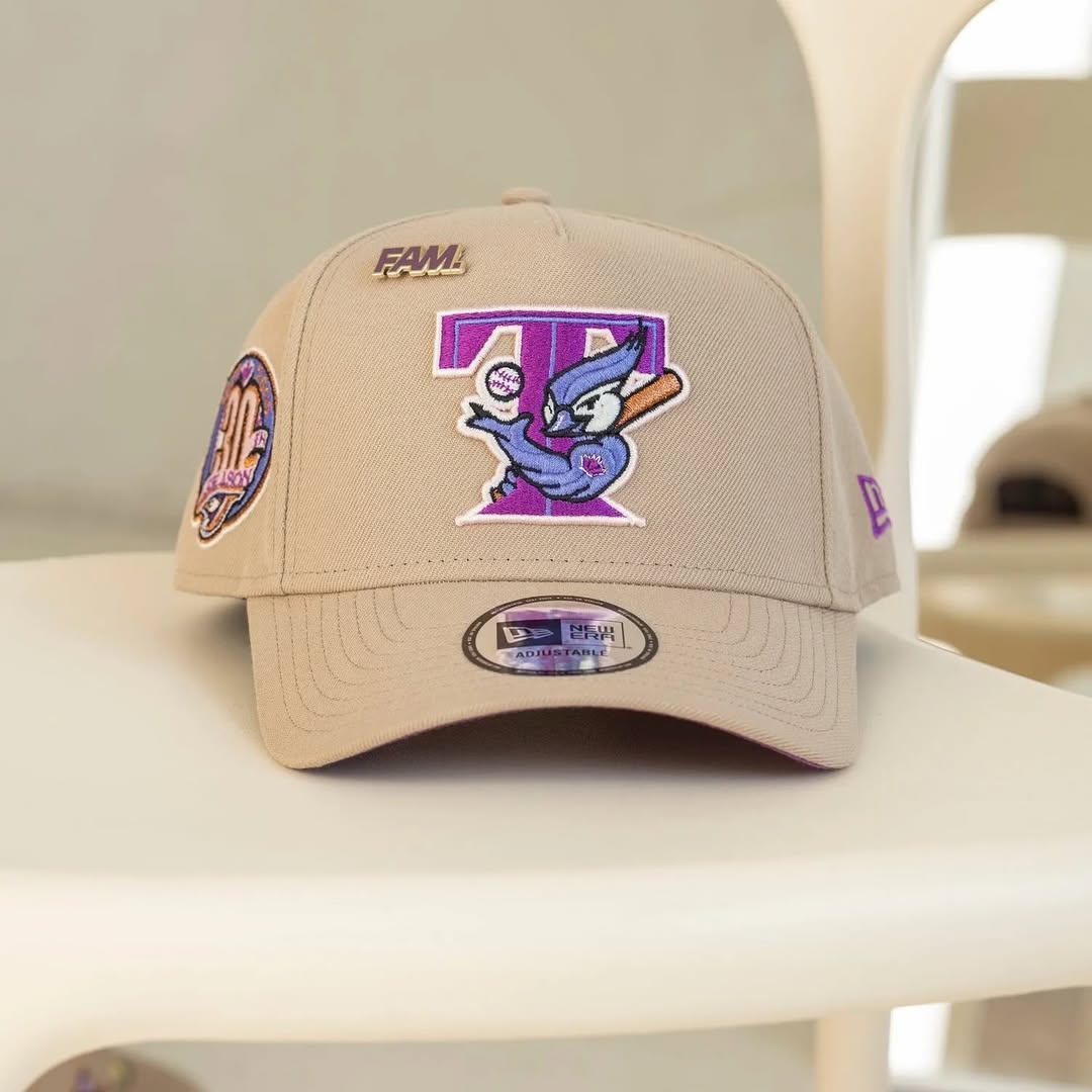 NEW ERA 9FORTY A-FRAME TORONTO BLUE JAYS 30TH ANNIVERSARY CAMEL / SPARKLING GRAPE