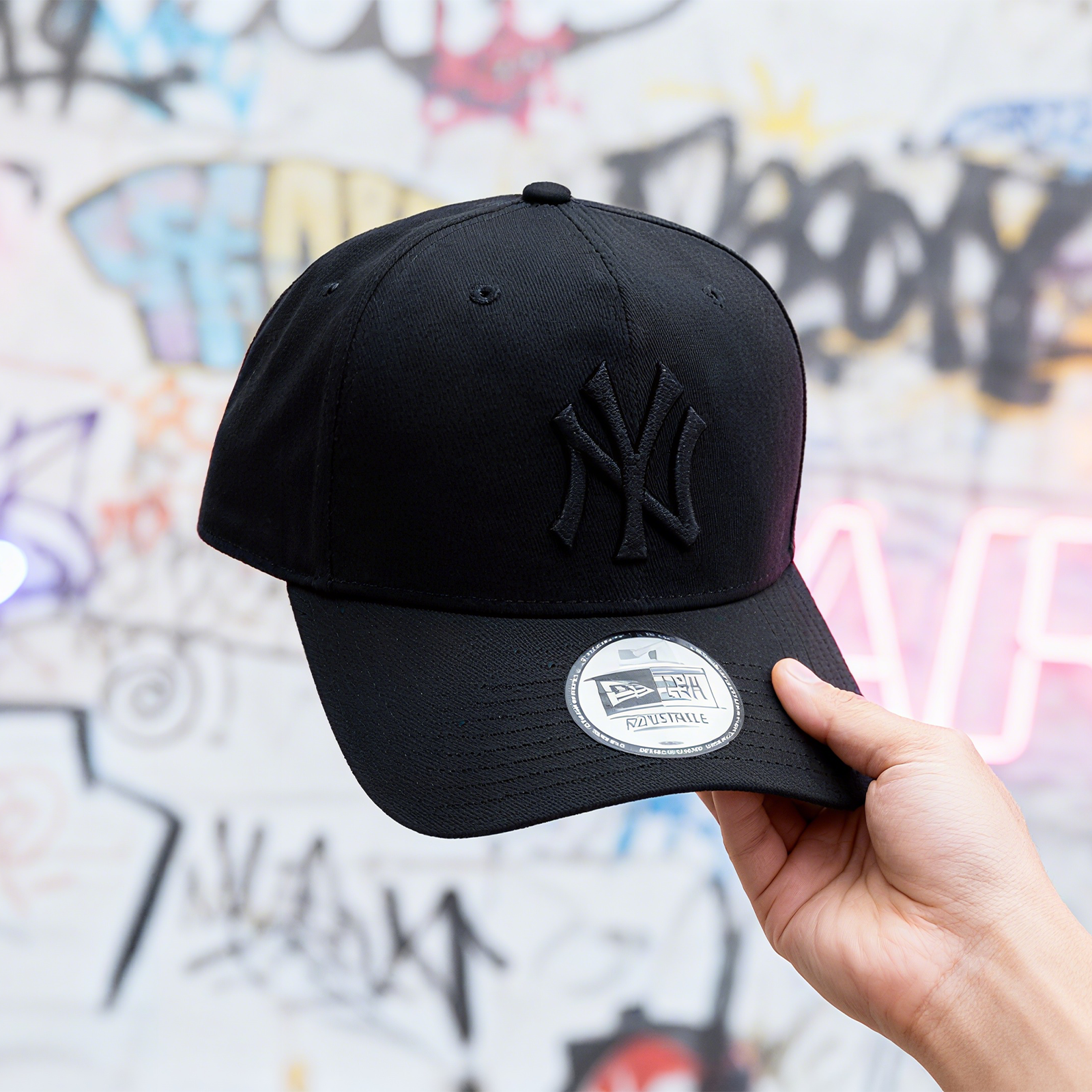 NEW ERA NEW YORK YANKEES WORLD SERIES 1999 LIQUID TITANIUM EDITION 9FORTY A FRAME SNAPBACK CAP