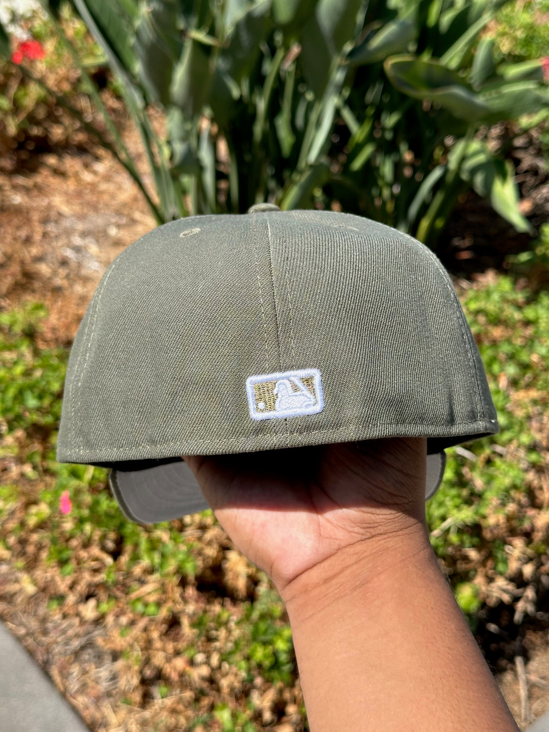 NEW ERA EXCLUSIVE 59FIFTY OLIVE BOSTON RED SOX