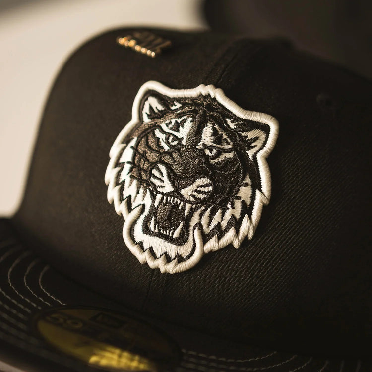 DETROIT TIGERS MLB BLACK GRAY UV / NEW ERA 59FIFTY FITTED CAP
