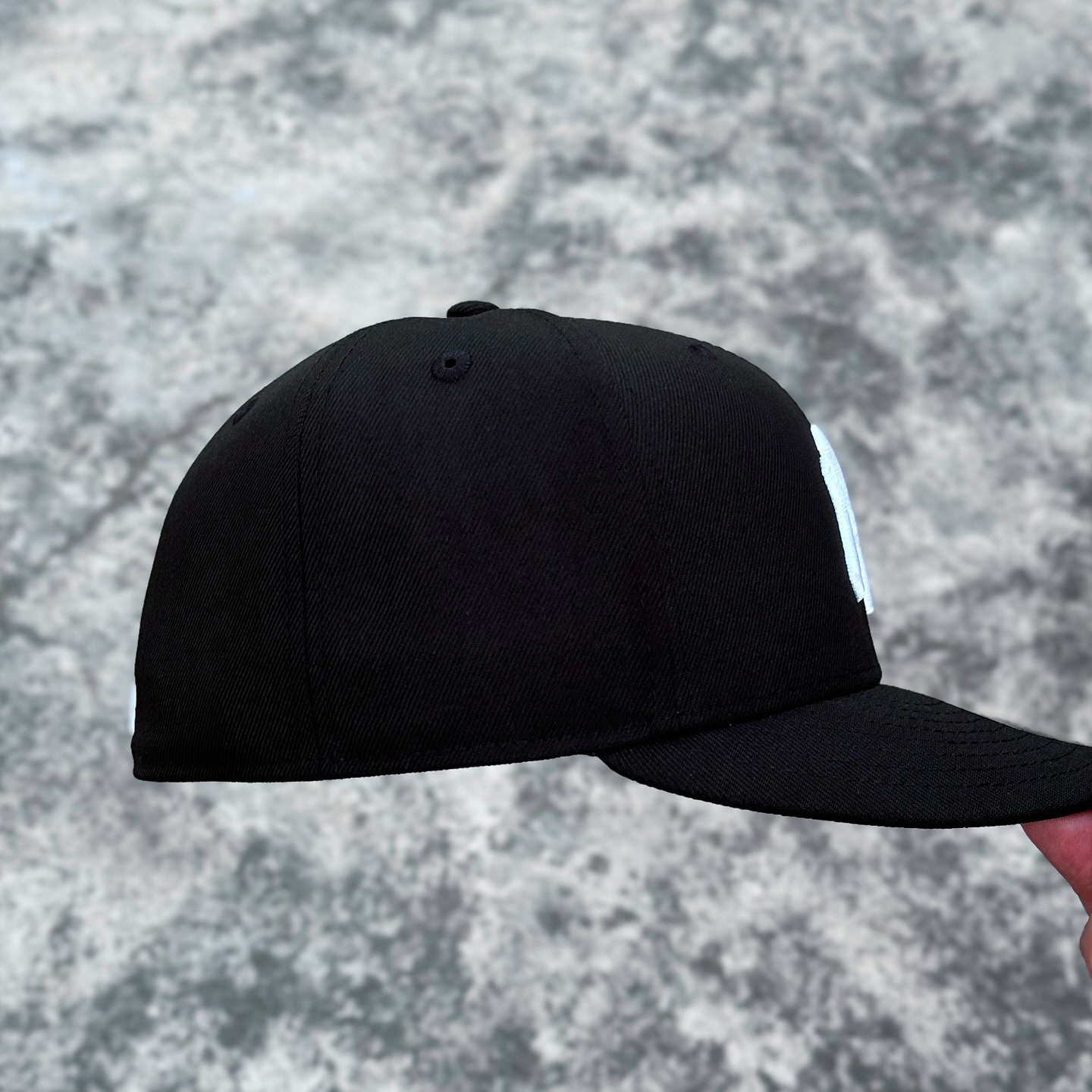 NEW ERA CHICAGO WHITE SOX SCRIPT EMBROIDERED CASUAL BASEBALL CAP