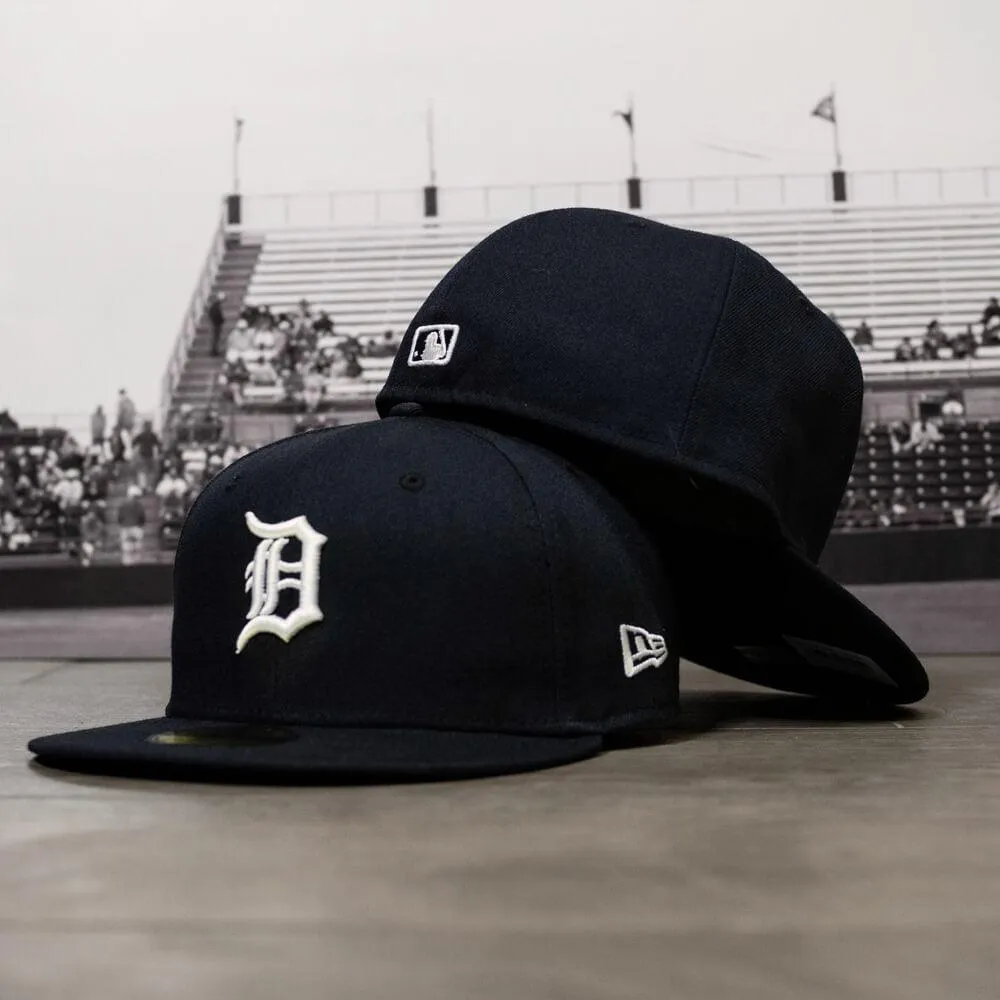 NEW ERA AUTHENTIC DETROIT TIGERS TEAM EMBROIDERED CASUAL BASEBALL CAP