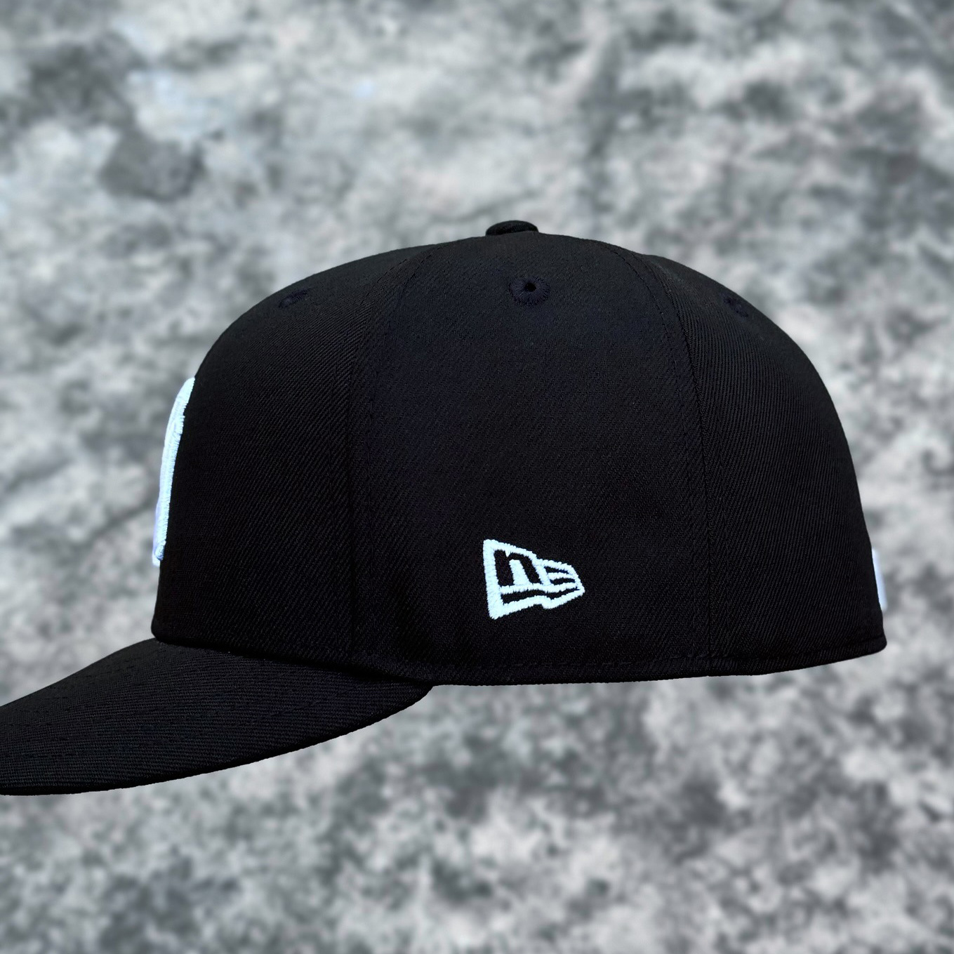 NEW ERA CHICAGO WHITE SOX SCRIPT EMBROIDERED CASUAL BASEBALL CAP