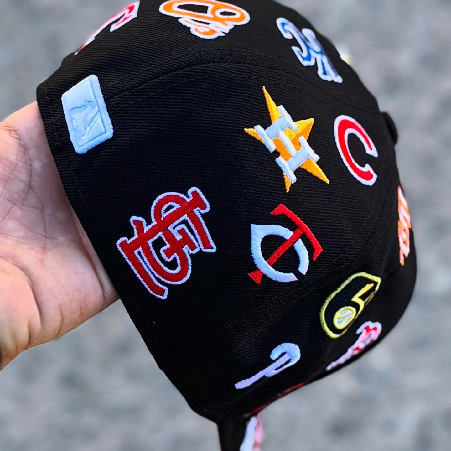 NEW ERA ALL OVER PATCH 59FIFTY EMBROIDERED CASUAL BASEBALL CAP