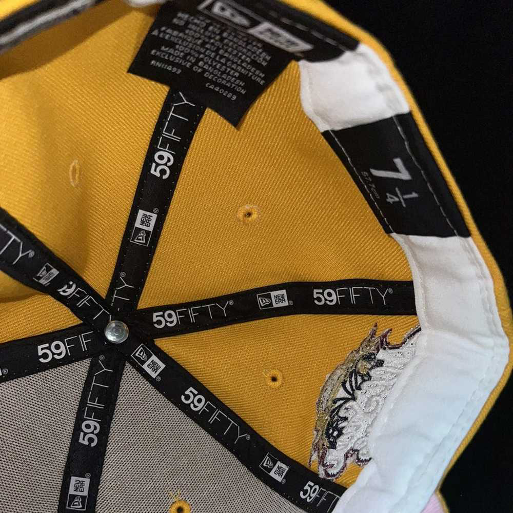 NEW ERA 9FORTY A MLB CHICAGO WHITE SOX. GOLDEN BASEBALL CAP