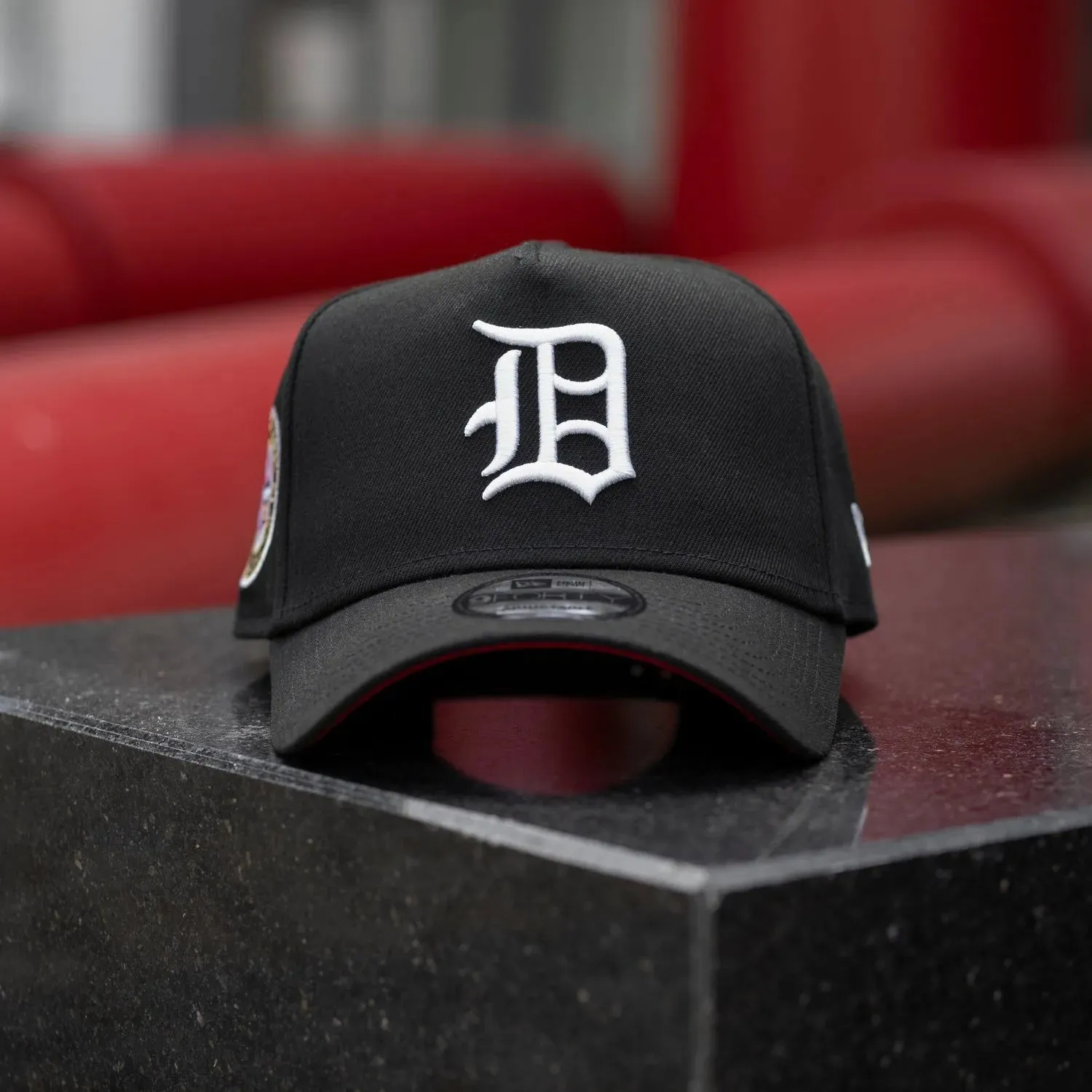 NEW ERA MLB DETROIT TIGERS EMBROIDERED BASEBALL CAP