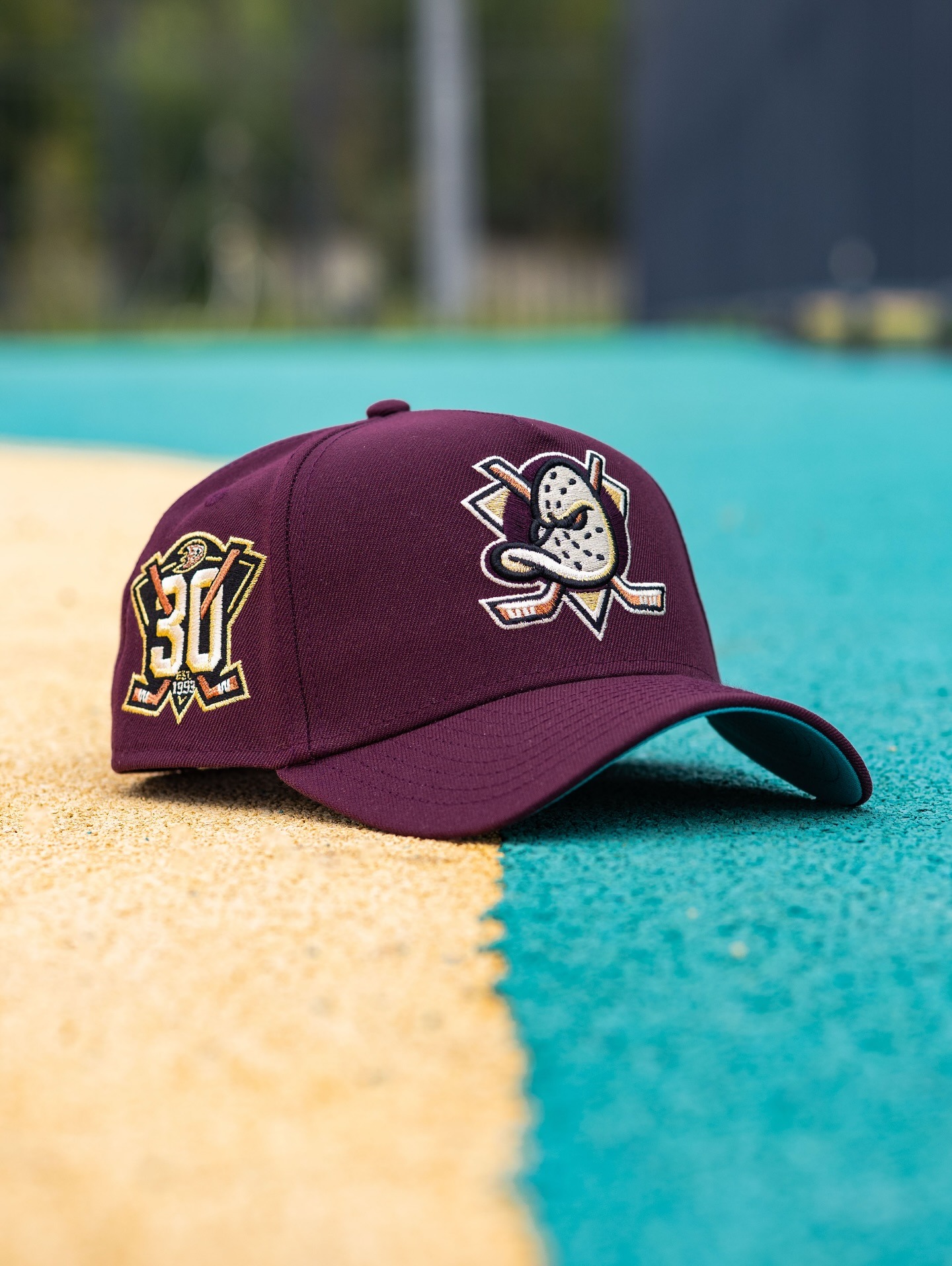 NEW ERA 9FORTY A-FRAME NHL ANAHEIM DUCKS MAROON / TEAL UV SNAPBACK