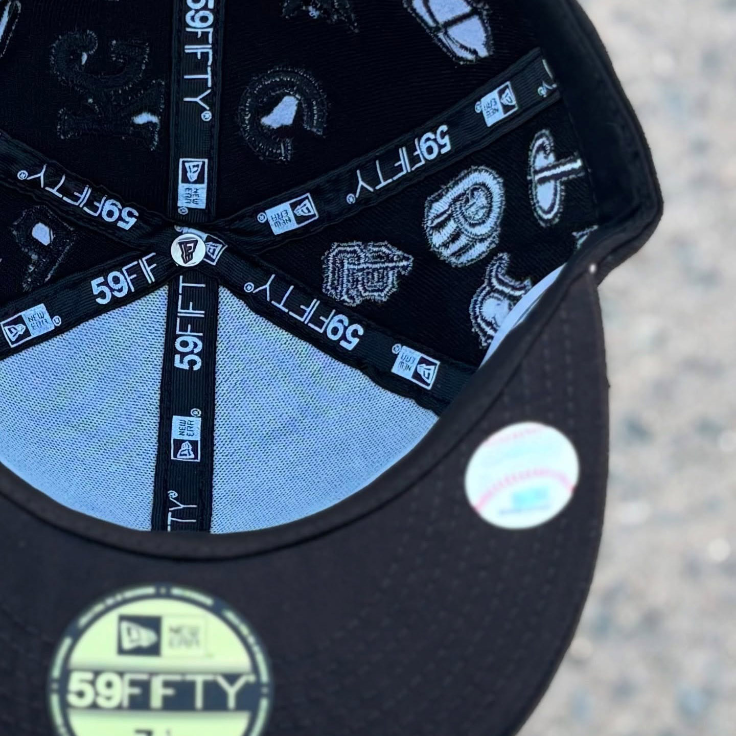 NEW ERA  GORRA ALL OVER FULL BLACK EMBROIDERED CASUAL BASEBALL CAP