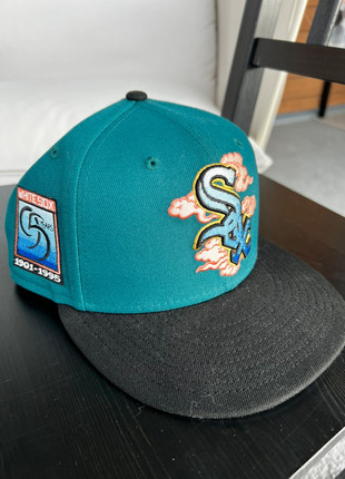 NEW ERA CHICAGO WHITE SOX CLOUD SPIRAL EMBROIDERED CASUAL BASEBALL CAP