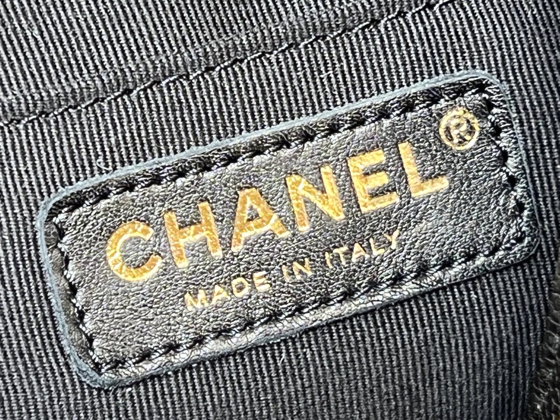 Balo Chanel AP4399 M&agrave;u Đen 