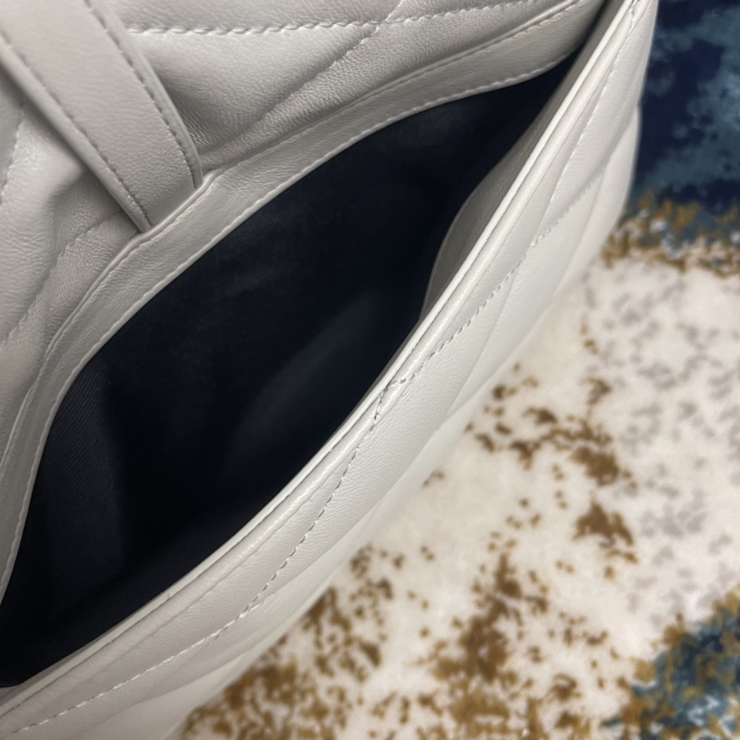 T&uacute;i X&aacute;ch YSL LE57 698567 M&agrave;u Trắng