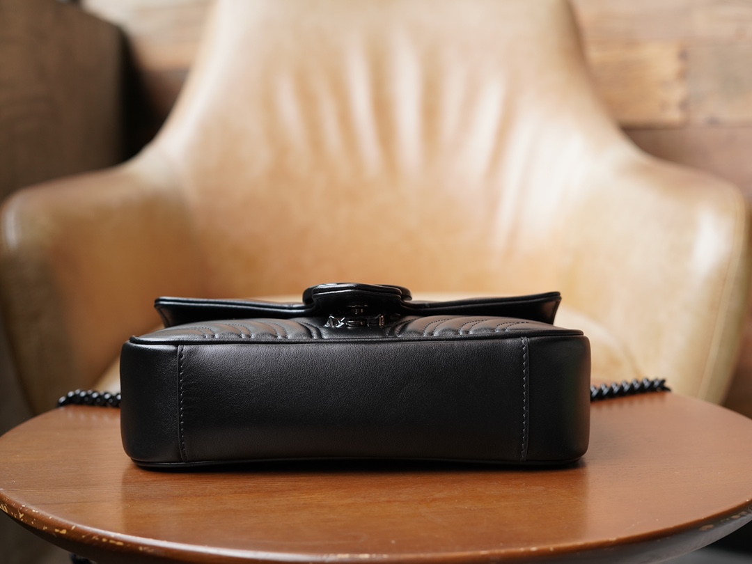 T&uacute;i X&aacute;ch Nữ Mini sac &agrave; &eacute;paule GG Marmont 446744 M&agrave;u Đen 