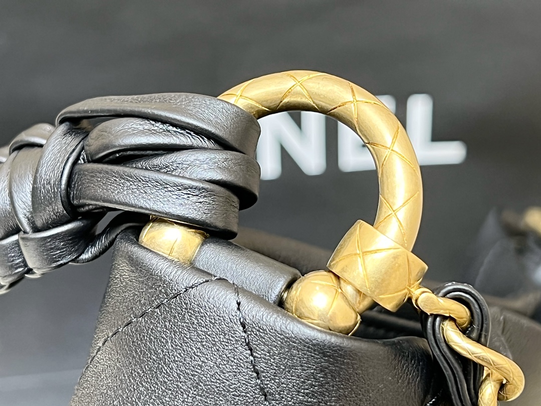 T&uacute;i X&aacute;ch Chanel AP4210 M&agrave;u Đen 