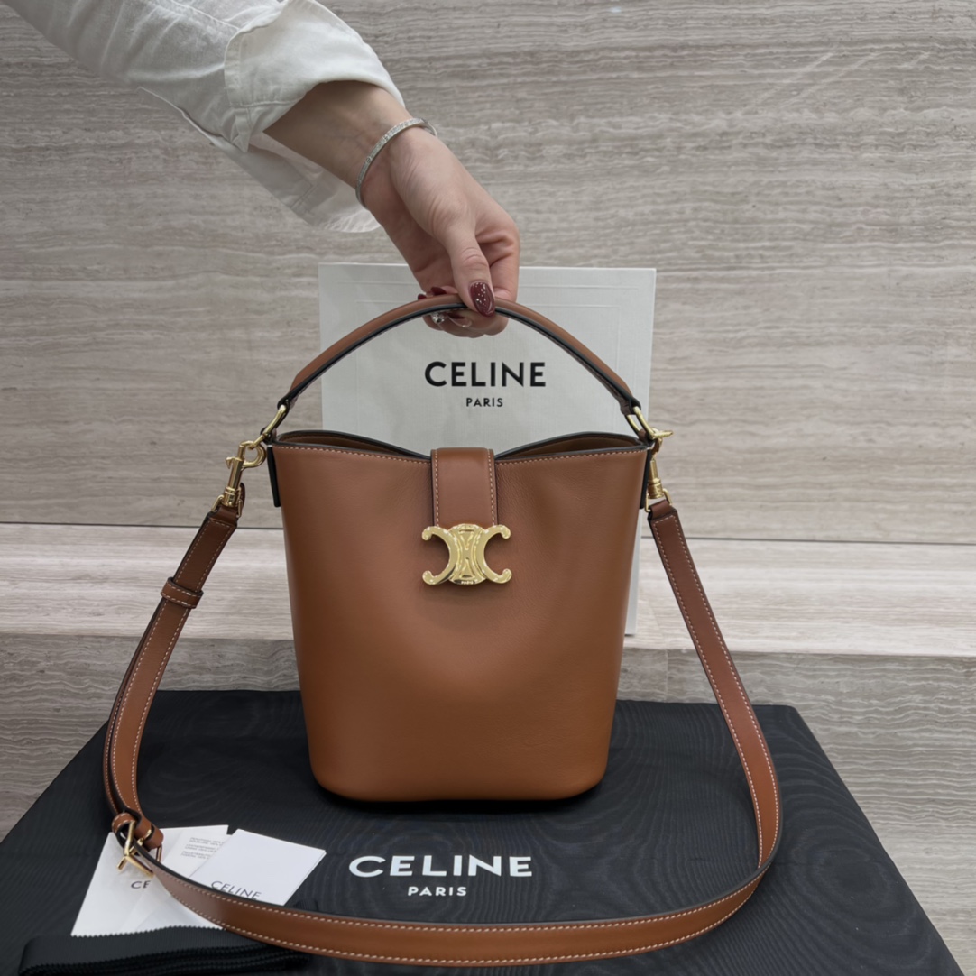 Túi Xách Nữ Celine Louise 119173 Màu Nâu