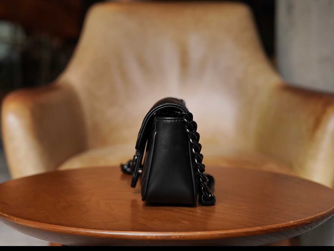 T&uacute;i X&aacute;ch Nữ GG Marmont 699757 M&agrave;u Đen 