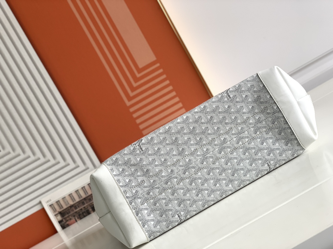 Goyard bellechasse 8031 (white)