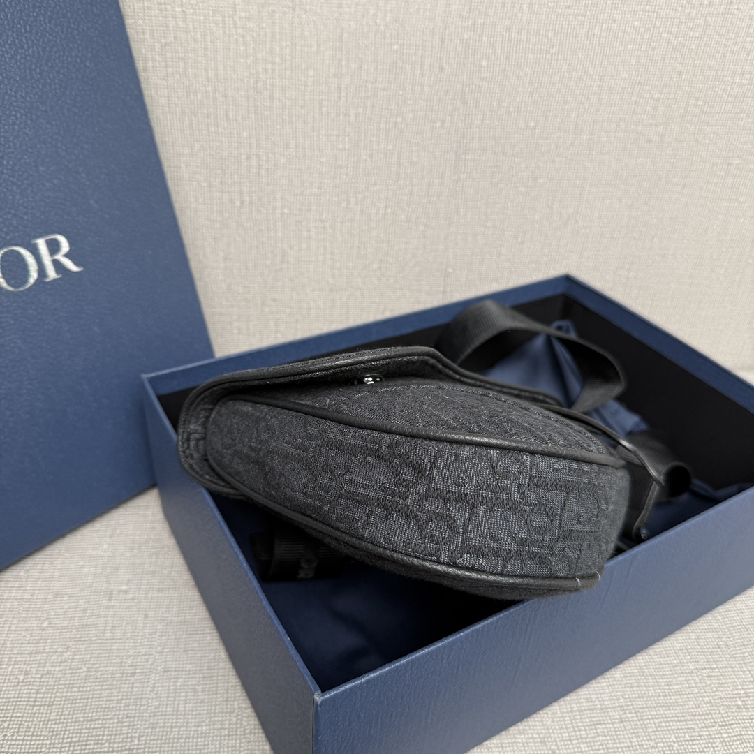 Túi đeo chéo Dior Oblique 9032