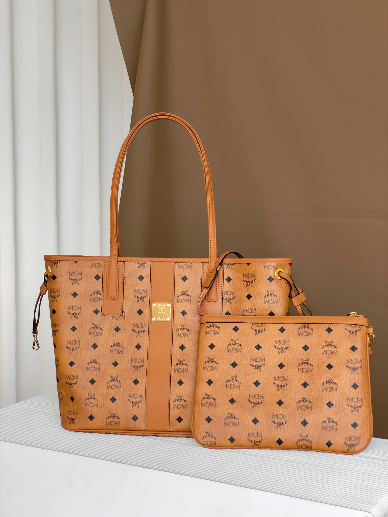 MCM LIZ VISETOS  1CO001 (BROWN)