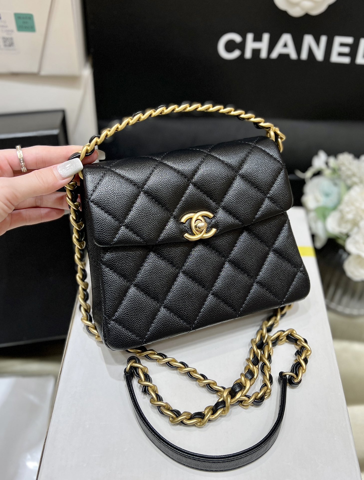 T&uacute;i X&aacute;ch Chanel AP4472 M&agrave;u Đen 