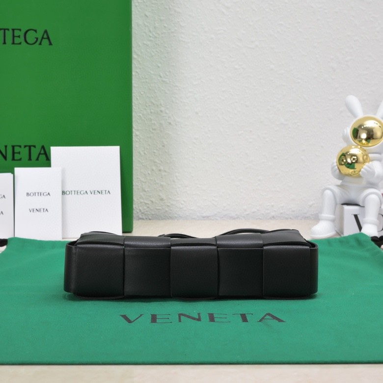 Túi Xách Nữ BV Cassette 7741 Màu Đen