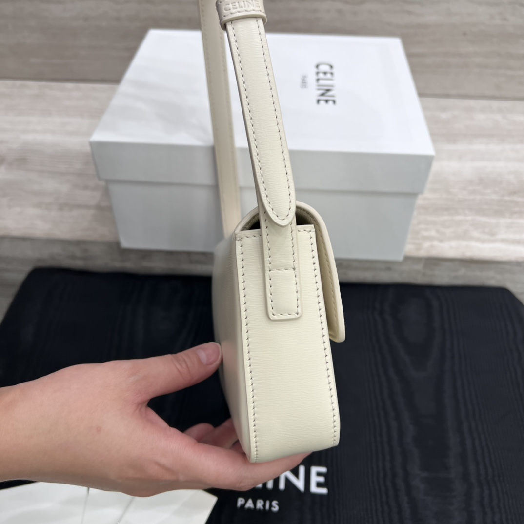 T&uacute;i X&aacute;ch Celine Nữ Claude 194143 M&agrave;u Trắng 