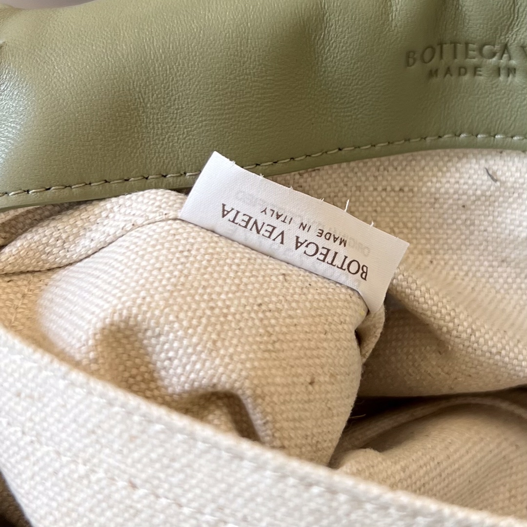 Túi xách nữ bottega veneta màu rêu 755659