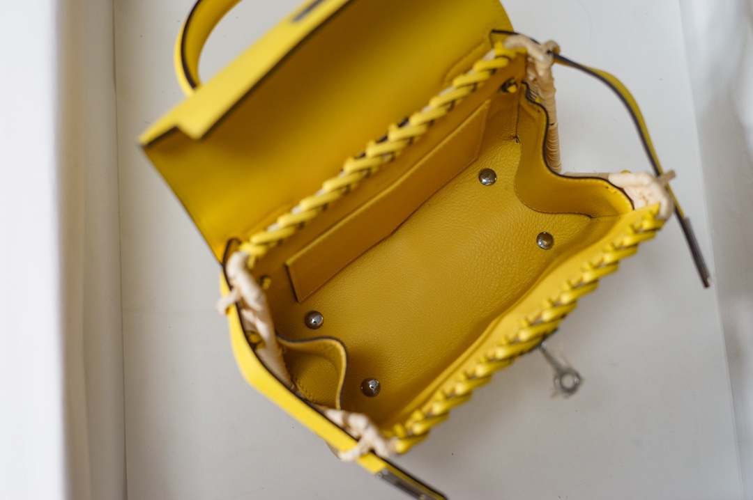 Túi xách hermes Kelly Picnc màu vàng