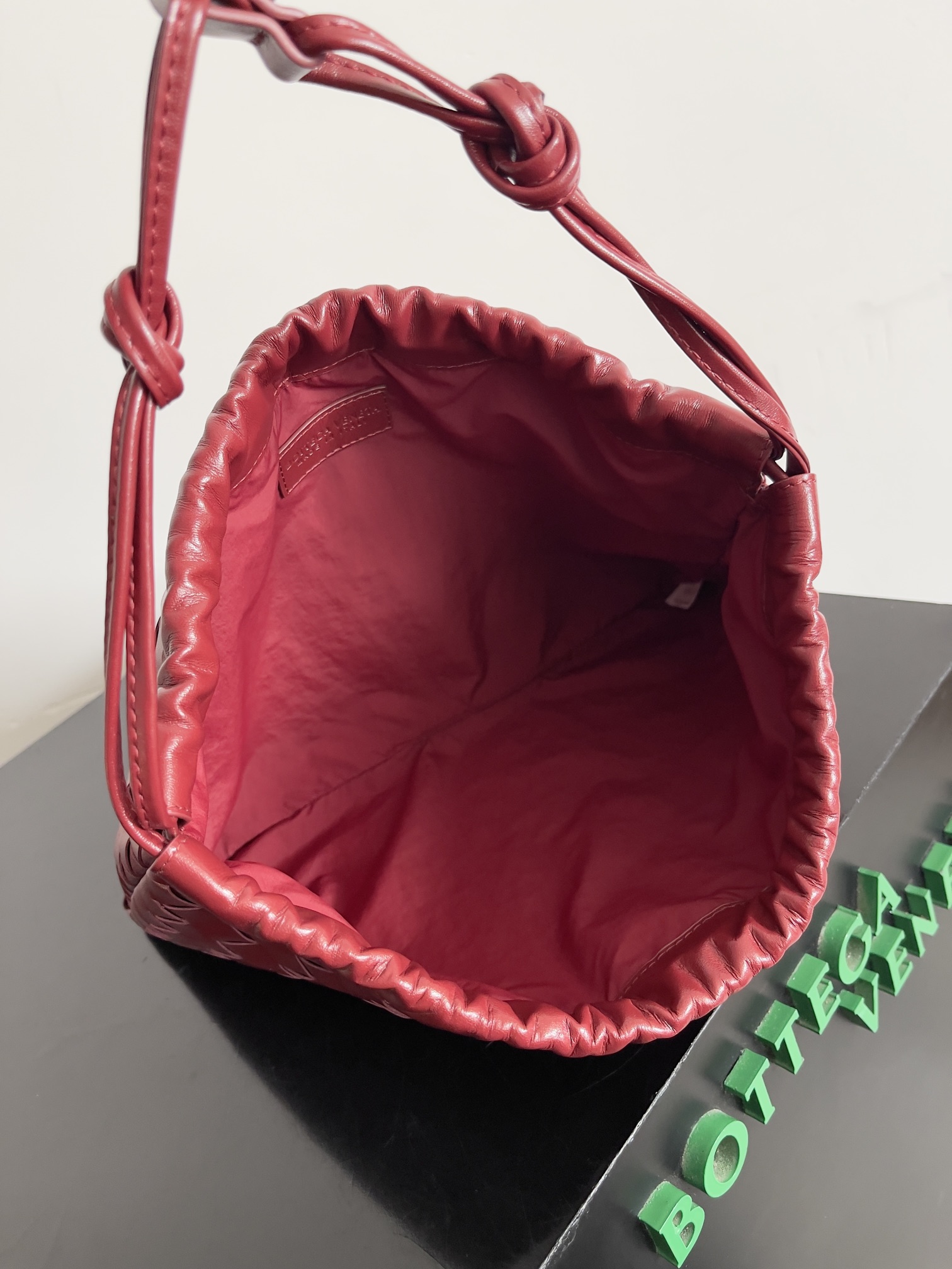 Túi Xách Nữ BV Dustbag 796728 Màu Đỏ