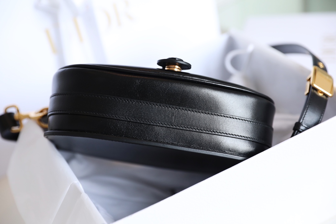 Túi Xách Nữ Dior Bobby Màu Đen