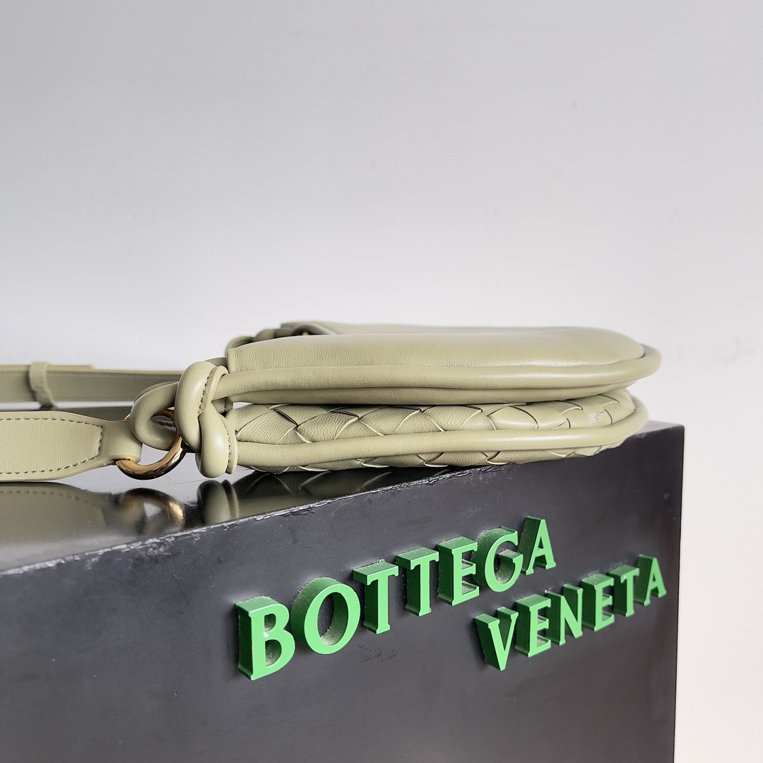 Túi xách nữ bottega veneta màu rêu 796638